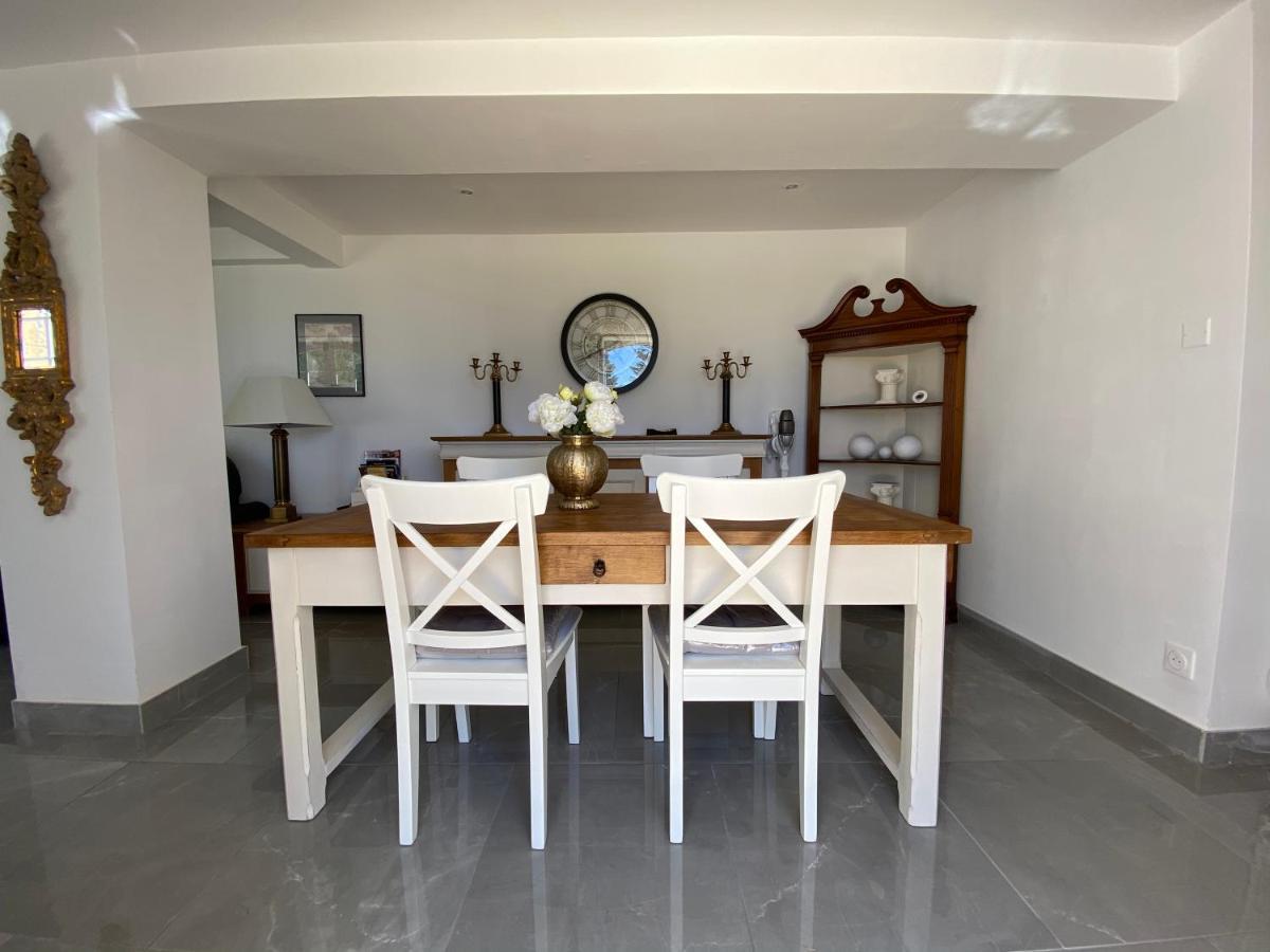 Amity. Exclusive Poolside Garden Apartment Сарла-ла-Канеда Екстер'єр фото
